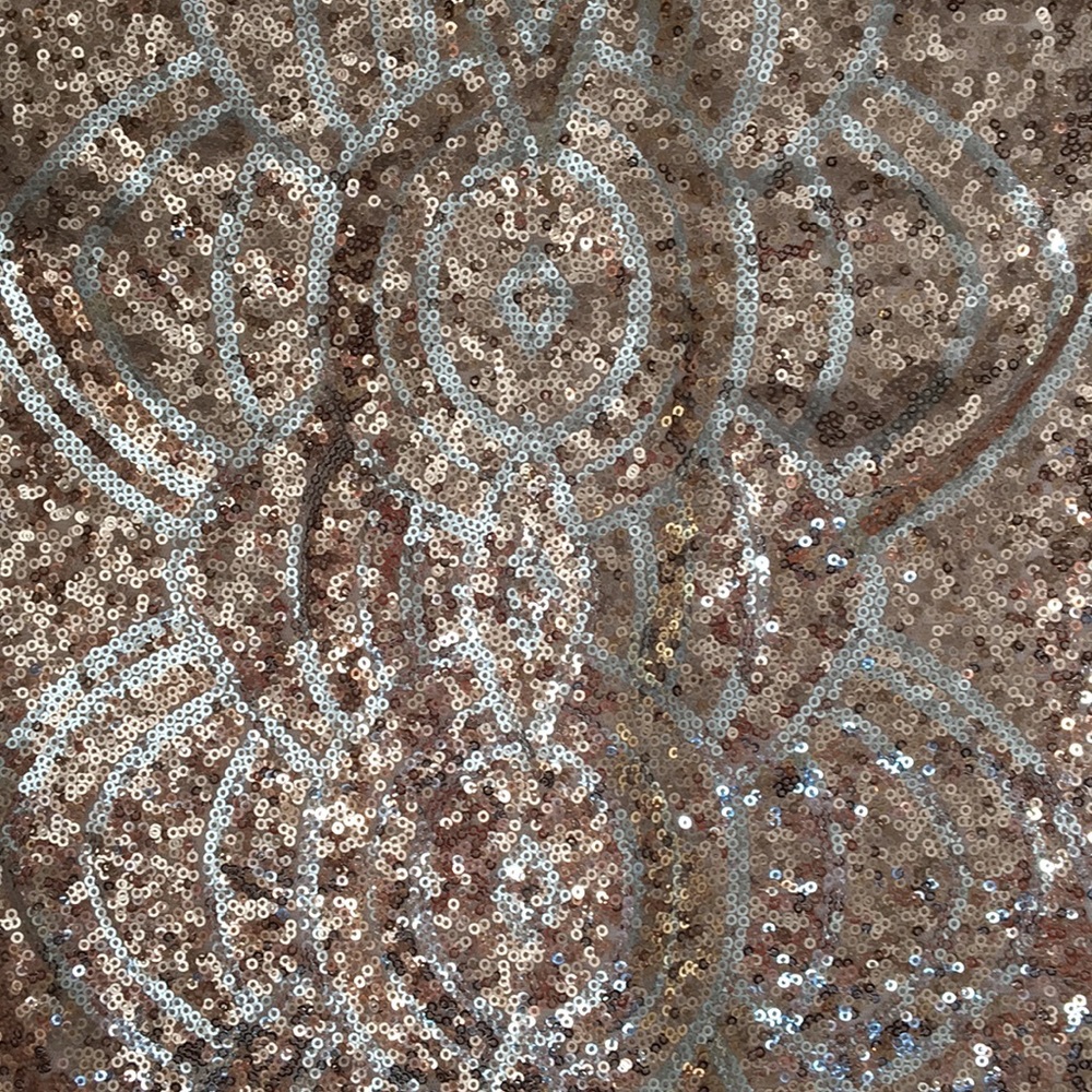 Rose gold and silver sequin dress - Picture 2 of 8